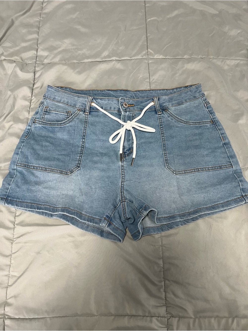 Light Blue Denim Drawstring Women's Shorts